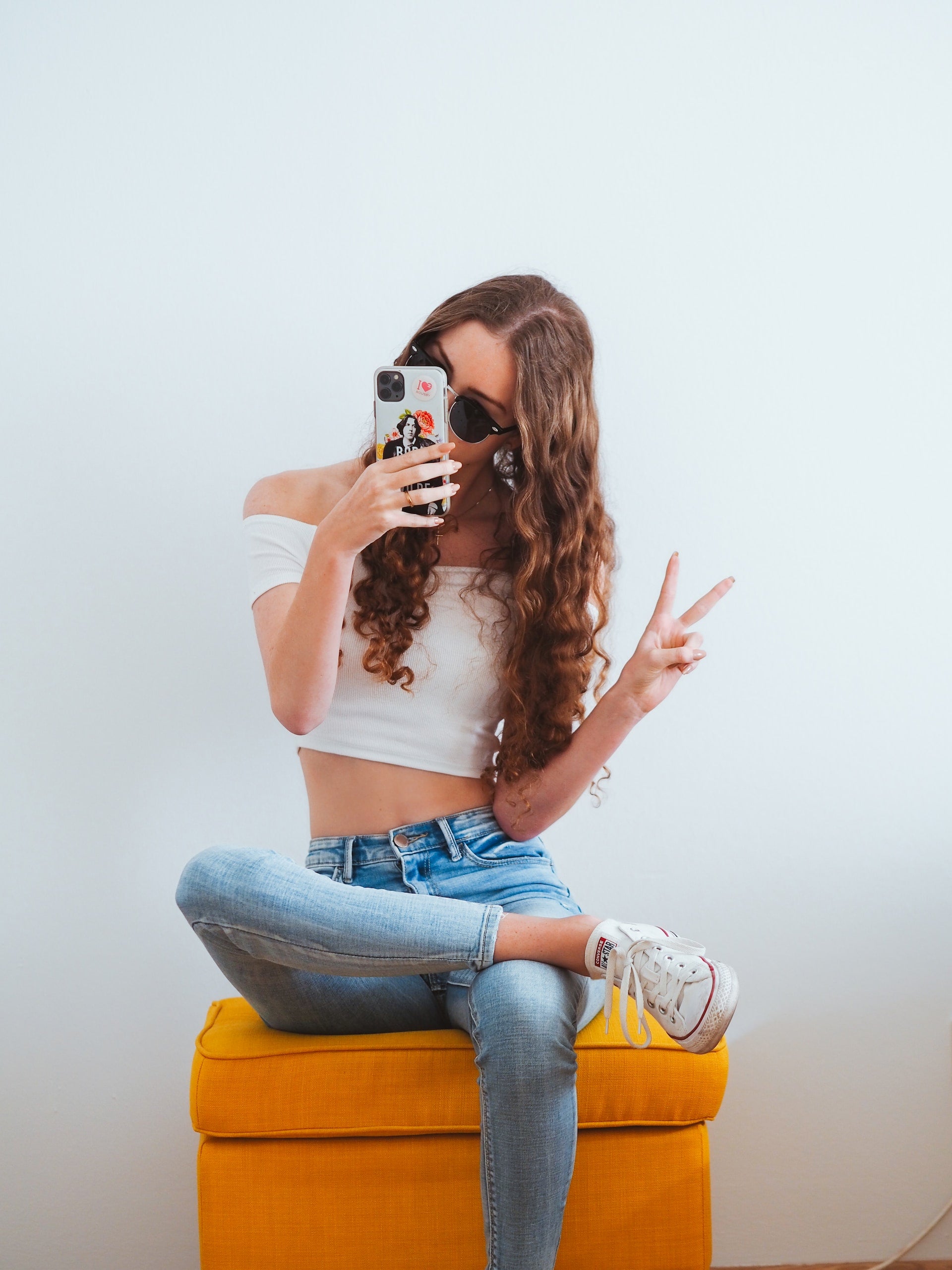 Unlocking Success: How to Thrive as an Influencer in the Digital Age