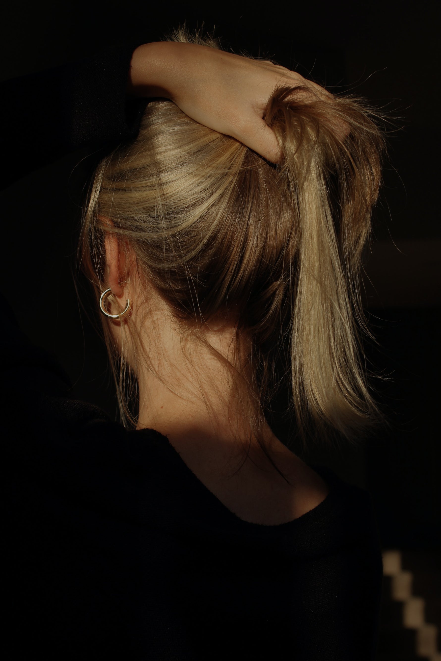 From Drab to Fab: Transforming Dull Hair into Shiny Tresses